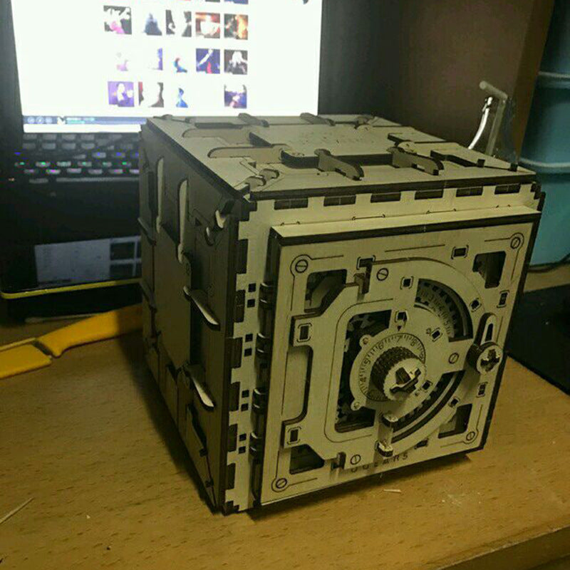 Transmission Model Of Wooden Machinery